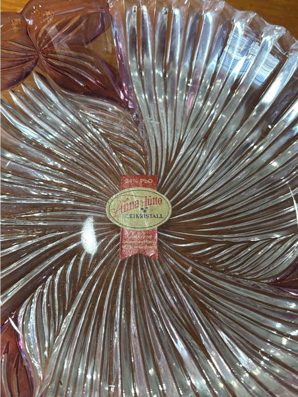 Anna Hutte Bleikristall Crystal with Purple accent Decorative Glass Bowl